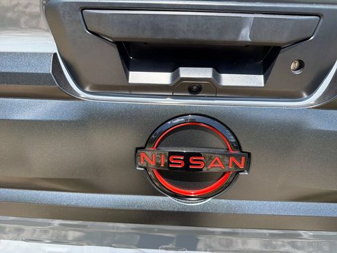 Used 2025 Nissan Frontier Pro-X w/ Pro Convenience Package RWD image 19