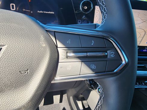 New 2026 Chevrolet Equinox EV LT image 28