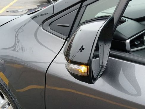 Used 2022 Toyota Corolla SE w/ SE Preferred Package image 26