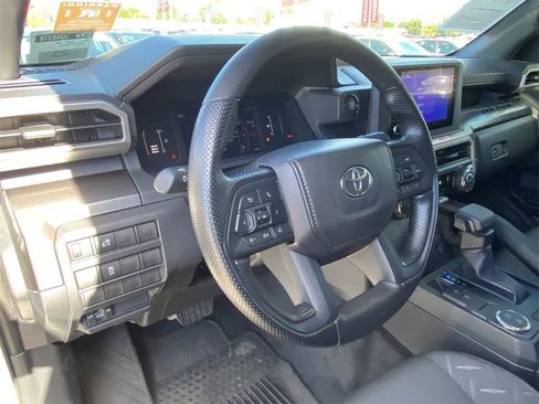 Certified 2025 Toyota Tacoma SR5 image 20