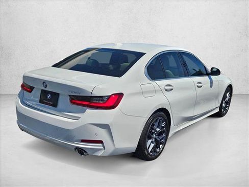 Used 2026 BMW 330i Sedan RWD image 5