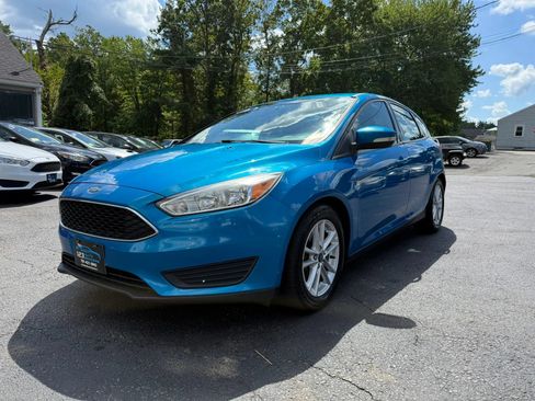 Used 2016 Ford Focus SE FWD image 3