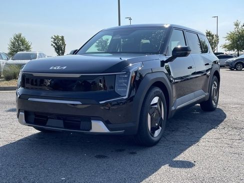 New 2026 Kia EV9 Light image 3