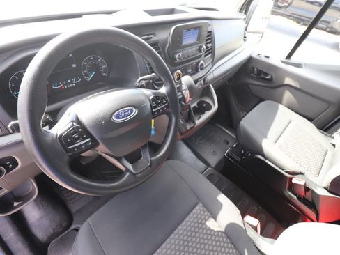 Used 2025 Ford Transit 250 Low Roof w/ Exterior Upgrade Package RWD image 6