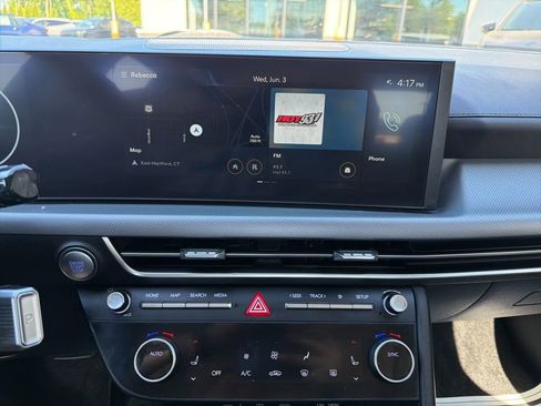 Used 2024 Hyundai Sonata SEL w/ Convenience Package FWD image 28
