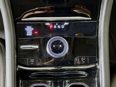 Used 2022 Jeep Grand Cherokee Limited 4xe image 25