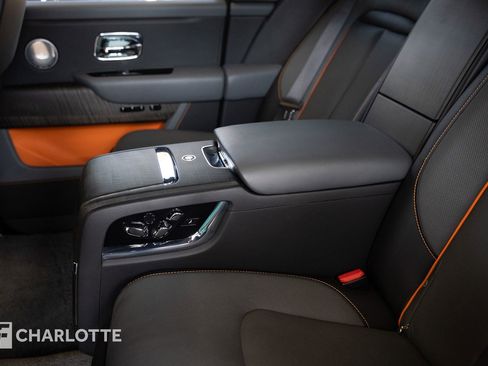 Used 2019 Rolls-Royce Cullinan image 35