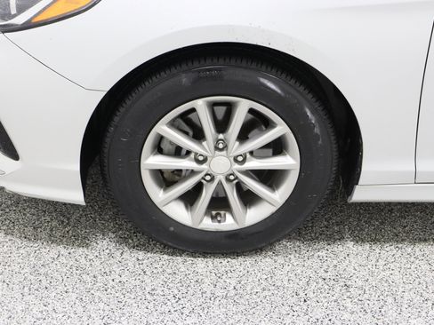 Used 2018 Hyundai Sonata SE image 11