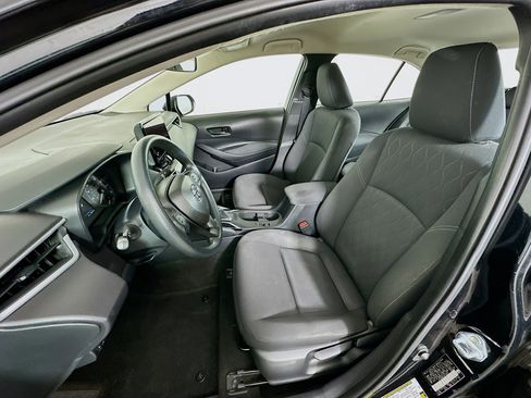 Used 2024 Toyota Corolla LE FWD image 13