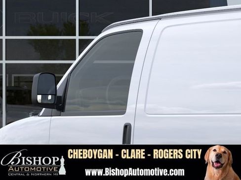 New 2026 GMC Savana 3500 RWD image 12