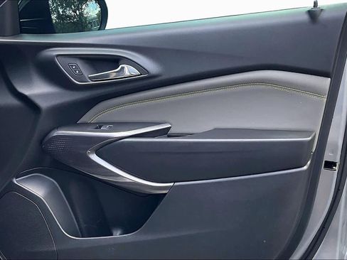 Certified 2025 Chevrolet Trax ACTIV w/ Driver Confidence Package FWD image 25