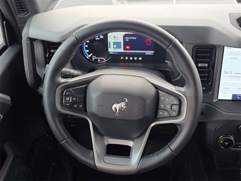 Used 2024 Ford Bronco Big Bend image 25