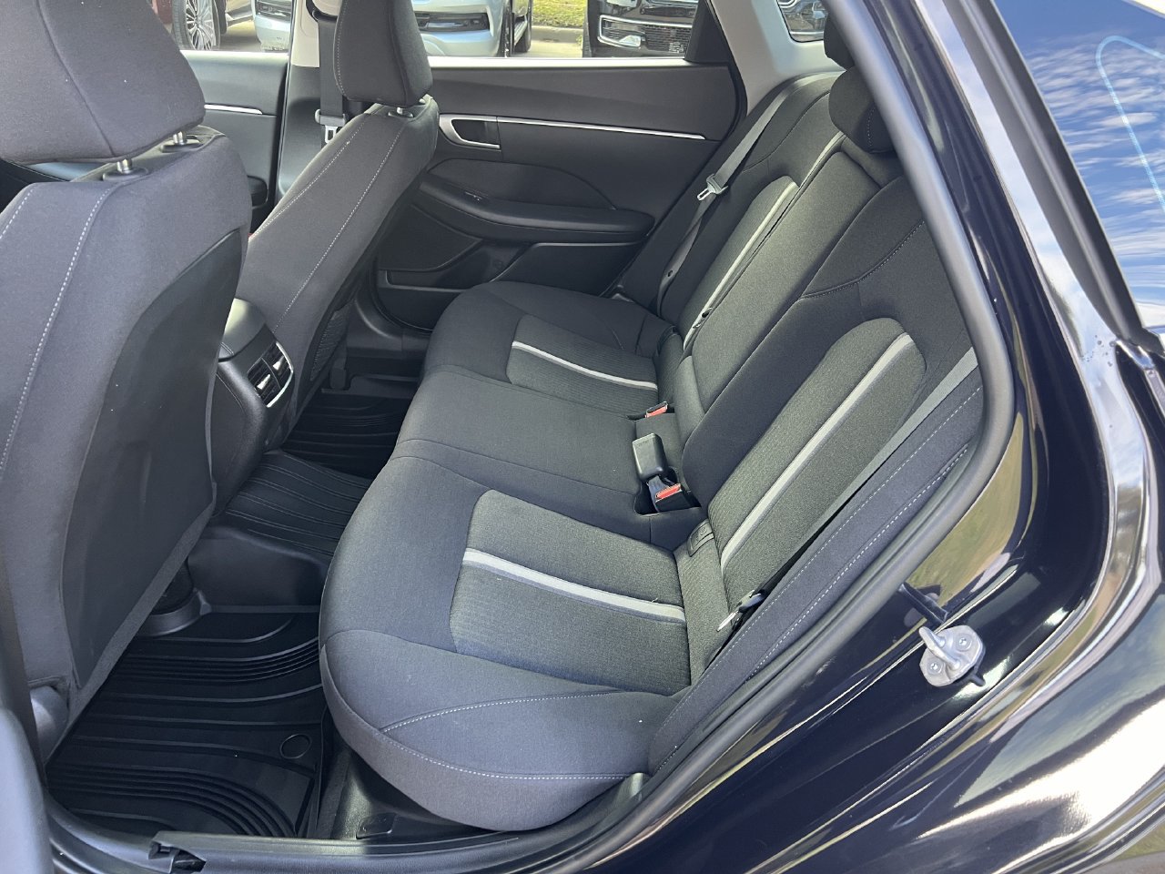 Used 2024 Hyundai Sonata SEL FWD image 23
