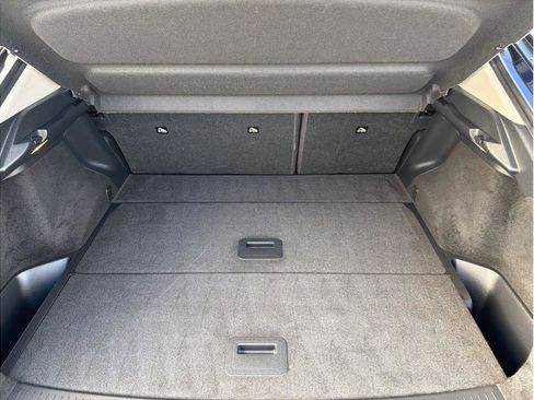 Used 2024 Nissan Ariya AWD image 12