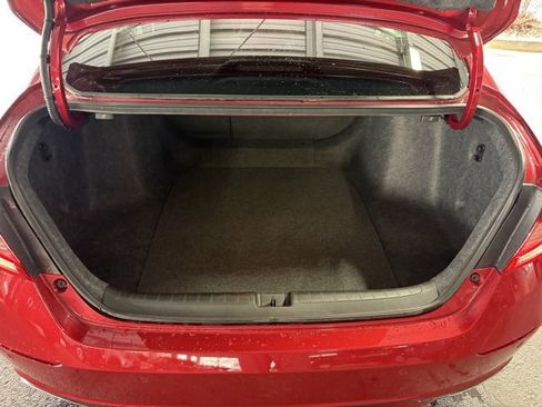 Used 2021 Honda Accord Touring image 11