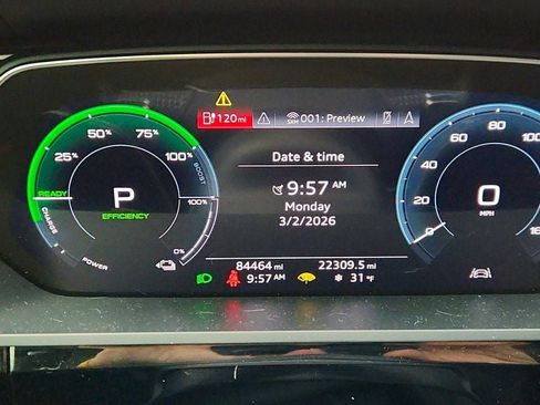 Used 2019 Audi e-tron Prestige w/ Prestige Package image 15