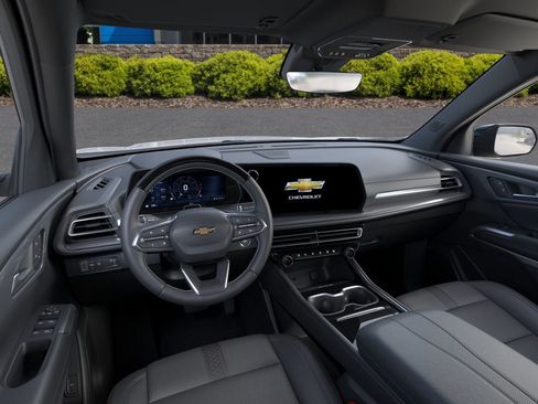 New 2026 Chevrolet Traverse High Country FWD image 39