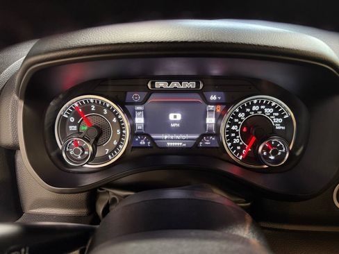 Used 2023 RAM 1500 Big Horn AWD/4WD image 16
