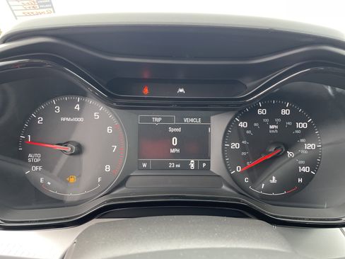 Certified 2025 Chevrolet Trax LS image 21