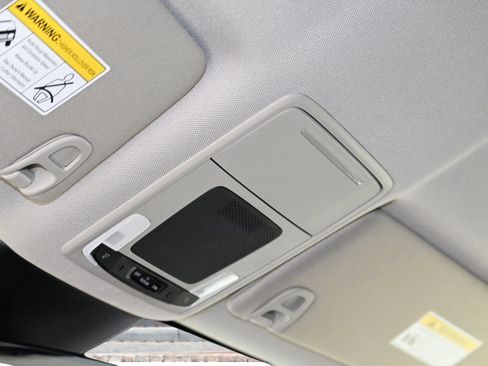 New 2025 Honda Pilot EX-L image 40