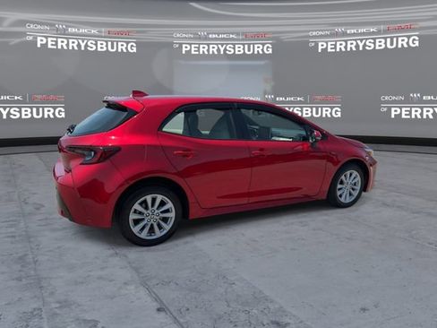 Used 2023 Toyota Corolla SE FWD image 8