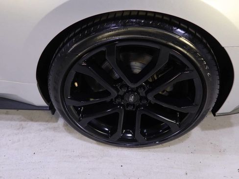 Used 2019 Ford Mustang GT Premium RWD image 30