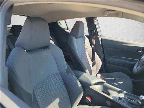 Used 2021 Toyota C-HR LE image 15