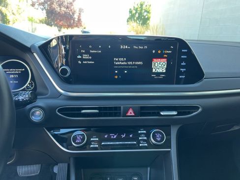Used 2023 Hyundai Sonata SEL w/ Convenience Package image 16