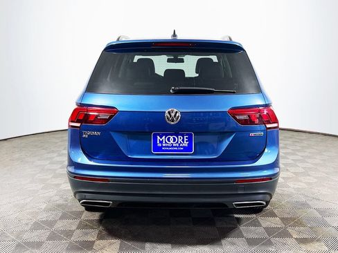 Used 2019 Volkswagen Tiguan SEL R-Line AWD/4WD image 6