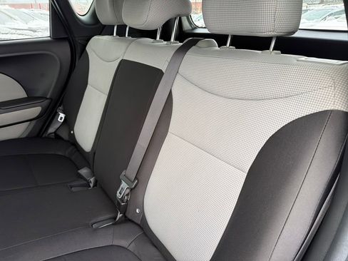 Used 2015 Kia Soul image 22