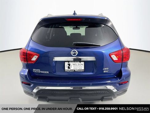 Used 2019 Nissan Pathfinder SV AWD/4WD image 5