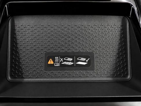 Used 2024 Chevrolet Blazer EV RS AWD/4WD image 39