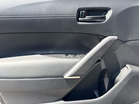 Used 2026 Toyota Corolla Cross LE w/ Moonroof Package FWD image 13