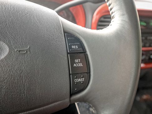 Used 2003 Ford F150 XL image 19