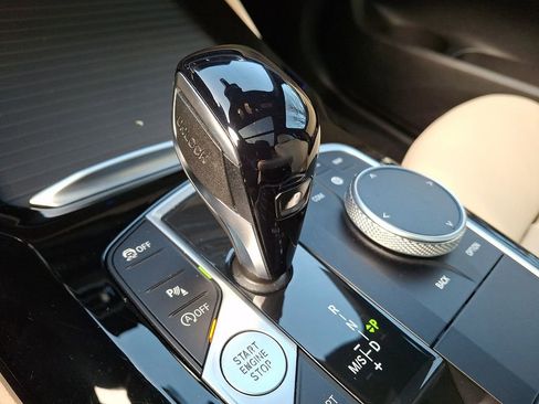 Certified 2022 BMW X3 xDrive30i w/ Convenience Package image 11