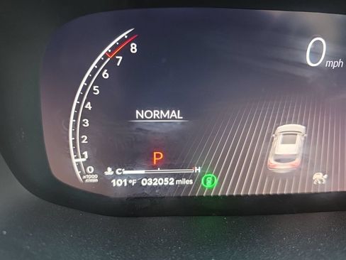 Used 2024 Acura MDX SH-AWD image 11