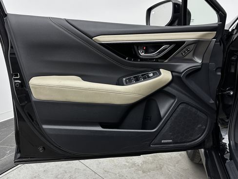 Used 2024 Subaru Outback Limited image 11