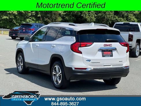 Used 2021 GMC Terrain SLT w/ LPO, Bright Accent Package AWD/4WD image 8