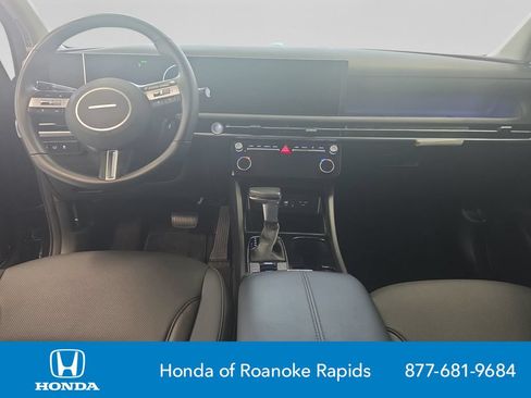 Used 2025 Hyundai Tucson SEL FWD image 12
