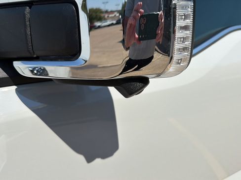 Used 2023 Ford F150 Lariat w/ Equipment Group 502A High AWD/4WD image 26