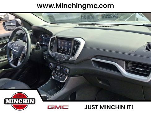 Used 2023 GMC Terrain SLT w/ Tech Package image 30