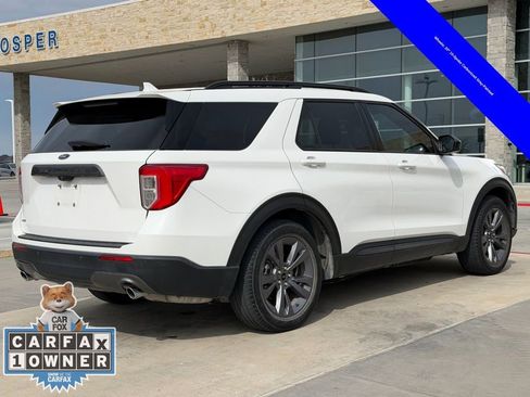 Used 2022 Ford Explorer XLT w/ Equipment Group 202A image 21