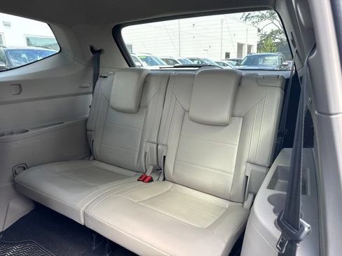 Used 2021 Volkswagen Atlas SE w/ Towing Package FWD image 7