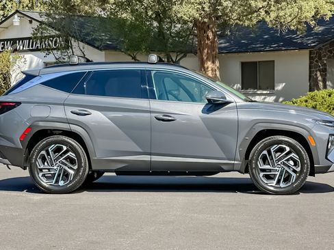 New 2026 Hyundai Tucson Limited AWD/4WD image 3