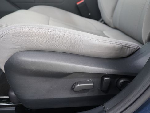 Used 2024 Subaru Legacy Premium image 21