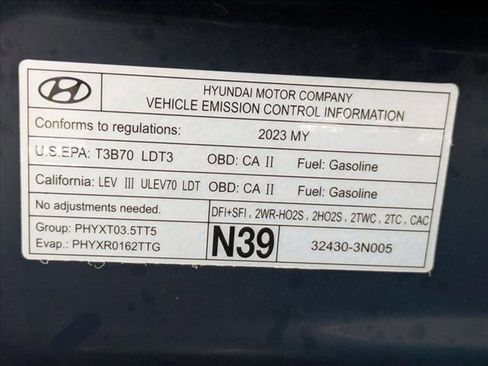 Used 2023 Genesis GV80 3.5T Advanced + AWD/4WD image 21