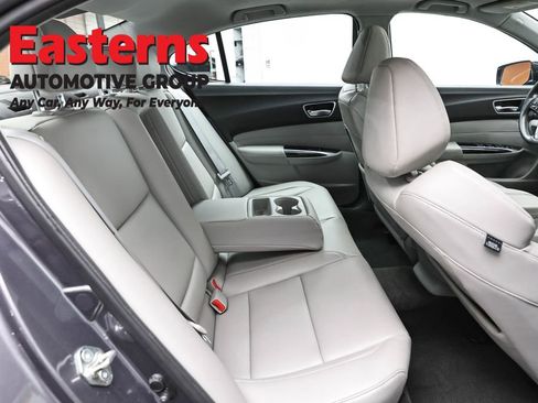 Used 2019 Acura TLX image 23