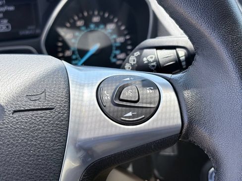 Used 2015 Ford Escape Titanium FWD image 14