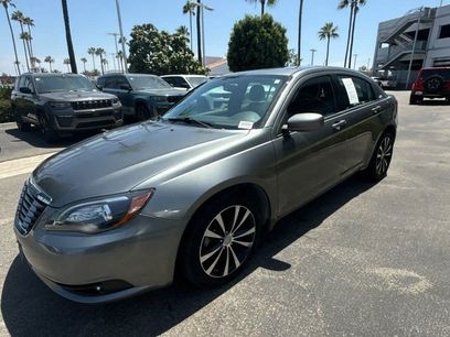 Used 2012 Chrysler 200 Touring w/ Sun/Sound Group