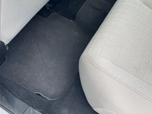Used 2024 Honda HR-V LX image 16